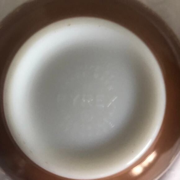 Vintage pyrex Early Americana Cinderella - Picture 6 of 10